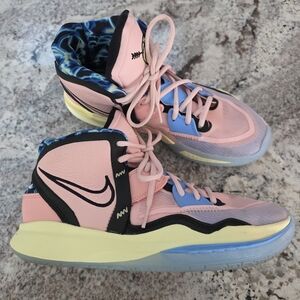 Nike Kyrie Infinity Basketball "Valentine's"  Mens Sneakers Kyrie 8 Athletic